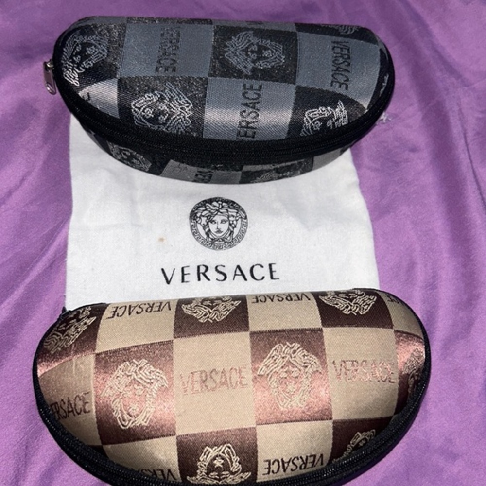 VERSACE Sunglasses case Zipper style tan & gray with dust cleaning clothing